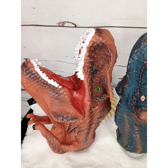 Geyiie 2 Pack Dinosaur Toys Hand Puppet for Kids , Dinosaurs Claws Head Soft Rub - Picture 5 of 6